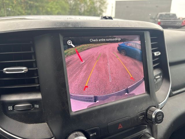 2019 Bright White Clearcoat Ram 1500 Big Horn/Lone Star 4X4 Truck