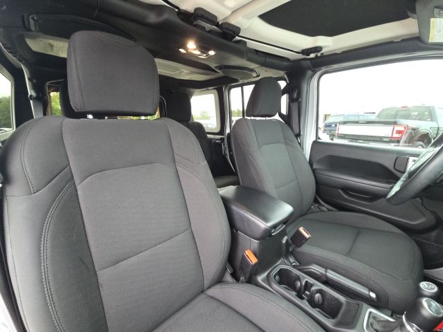 Photo of 2022 Jeep Wrangler Unlimited Sport Altitude in Dallas, GA - 18,  2022 Jeep Wrangler Unlimited Sport Altitude:167446A
