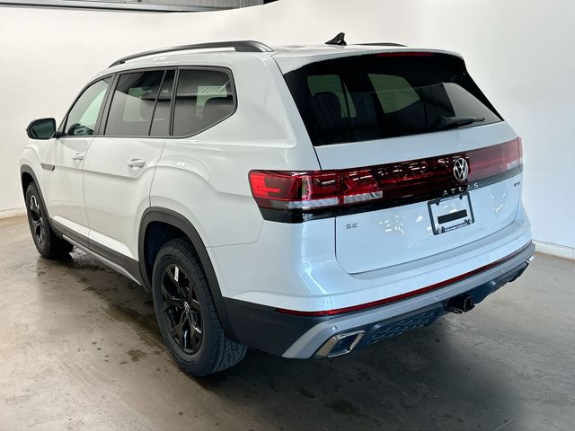 2026 Volkswagen Atlas 2.0T Peak Edition White/off-white at Luther Ford