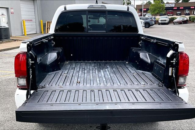 Used 2020 Toyota Tacoma SR 4D Double Cab