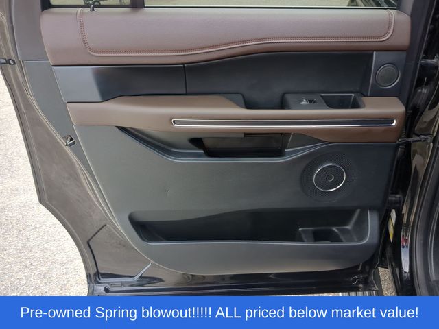 Used 2021 Black Metallic Ford King Ranch image 37