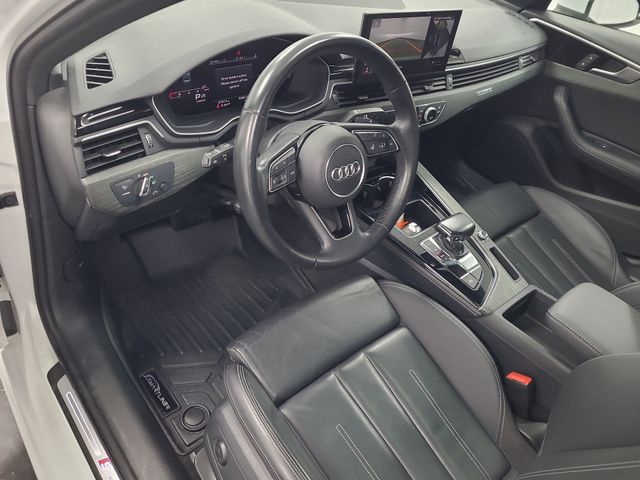 2022 – Audi – A4