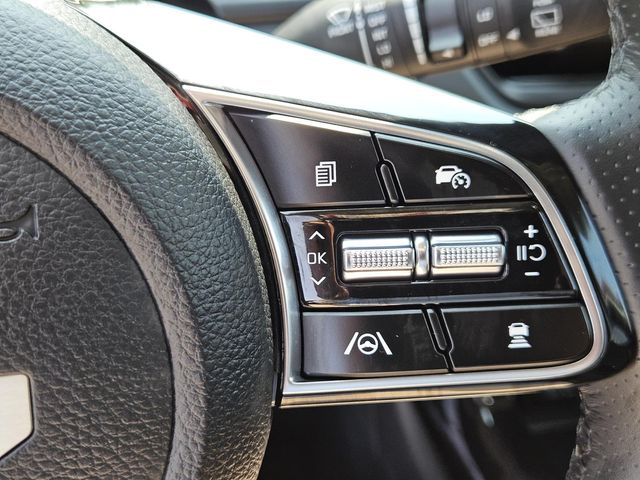Used 2025 Kia Seltos SUV