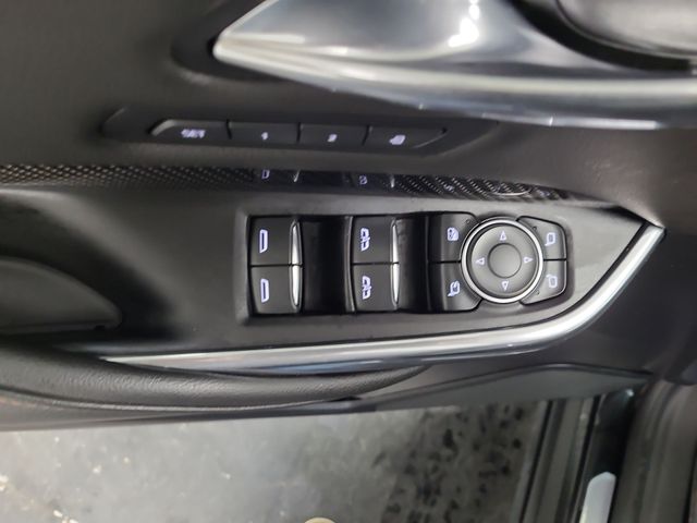 2021 – Cadillac – XT4