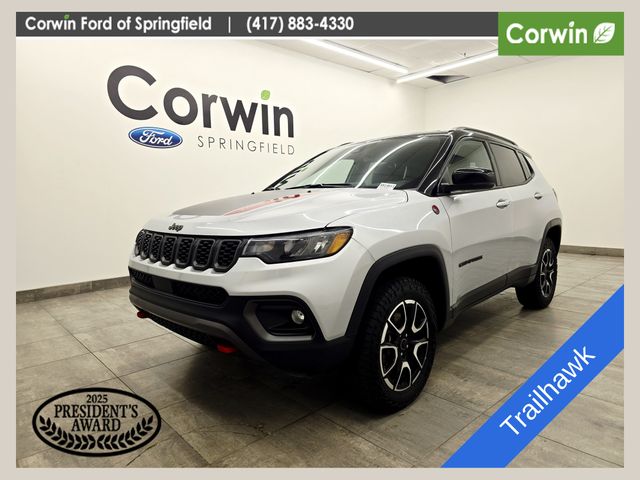 Silver Zynith Metallic Clearcoat 2025 Jeep Compass SUV / Crossover Four-Wheel Drive 8-Speed Automatic