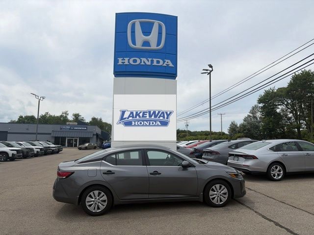 Gray (Gun Metallic) 2024 Nissan Sentra Sedan Front-Wheel Drive Continuously Variable Transmission