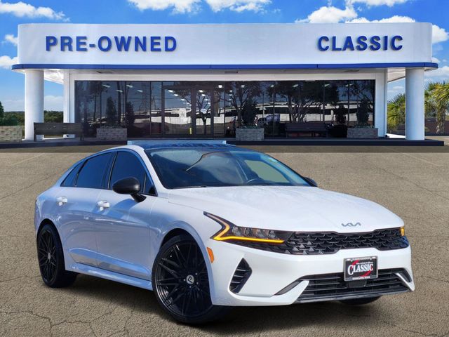 2021 Kia K5 EX White at Autostrade