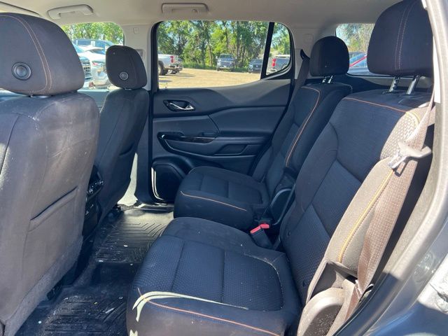 2022 Satin Steel Metallic GMC Acadia AT4 AWD SUV