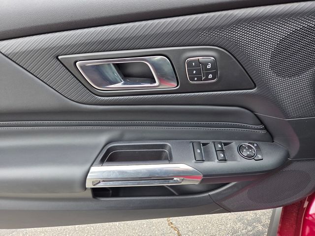 2025 Ford Mustang GT Premium Convertible - Photo 10