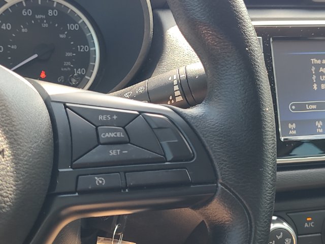 Used 2025 Nissan Versa Sedan