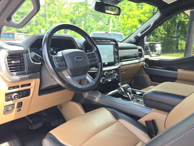 2023 Ford F-150 Lariat:W00137
