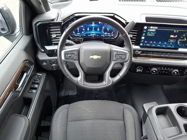 used 2022 Chevrolet Silverado 1500 car, priced at $33,550