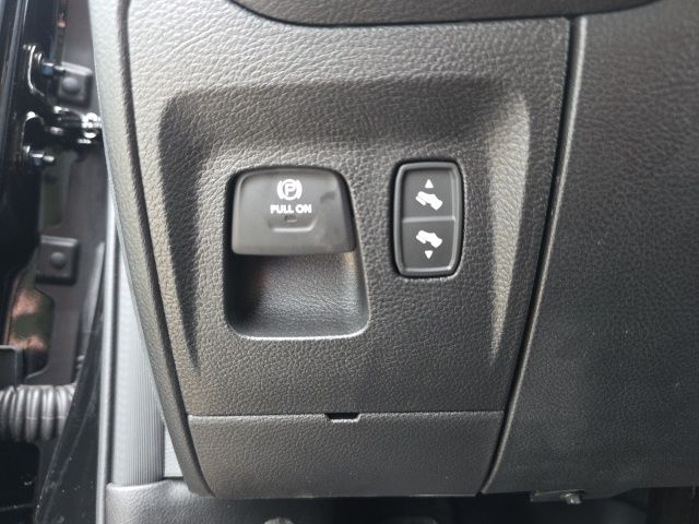 2026 Ram 1500 Big Horn/Lone Star - Diamond Black Crystal Pearlcoat exterior view 16