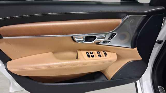 Used 2017 Volvo S90 Sedan