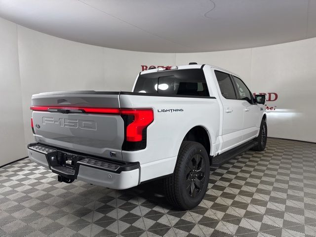 2025 Oxford White Ford F-150 Lightning Lariat AWD Truck