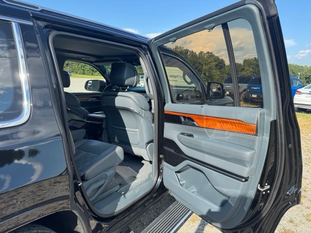 Used 2022 Black Jeep Series III image 16