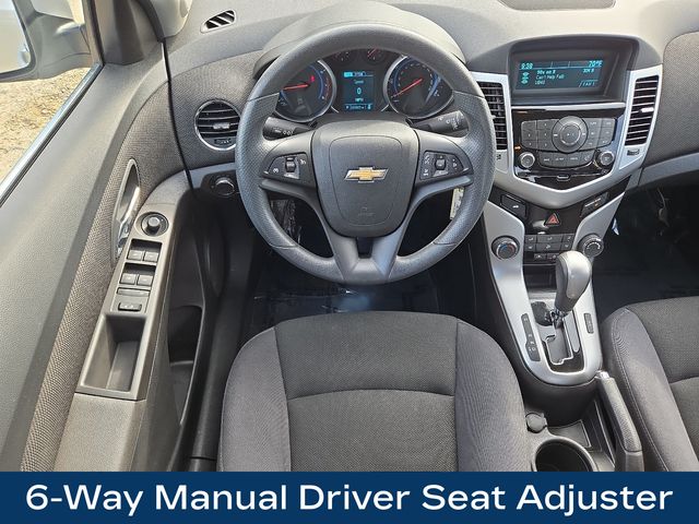 2015 Chevrolet Cruze 1LT 15