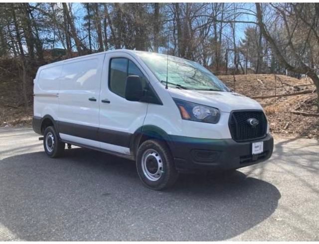 2025 Ford Transit 250