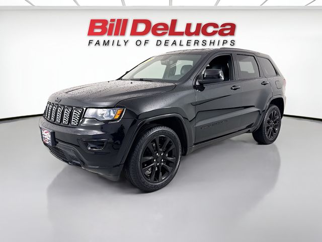 Diamond Black Crystal Pearlcoat 2018 Jeep Grand Cherokee SUV / Crossover Four-Wheel Drive 8-Speed Automatic