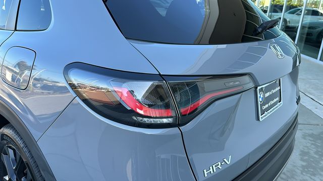 2023 Honda HR-V Sport 12