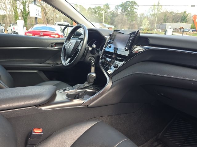 2021 Toyota Camry SE Nightshade:L167217A1