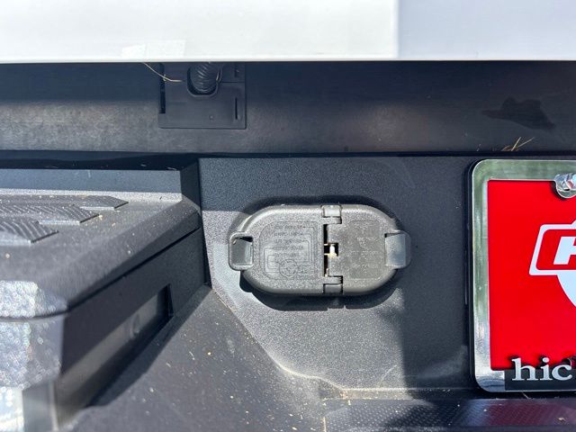 2024 Toyota Tundra Limited - Photo 9