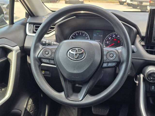 2021 Toyota RAV4 XLE:C02620B