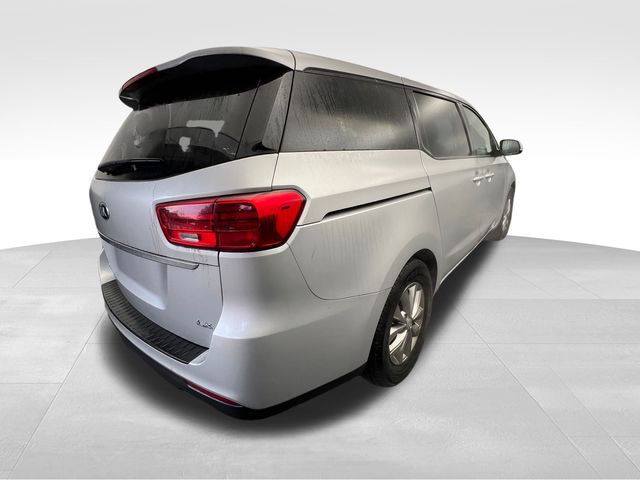 2020 Kia Sedona LX 9