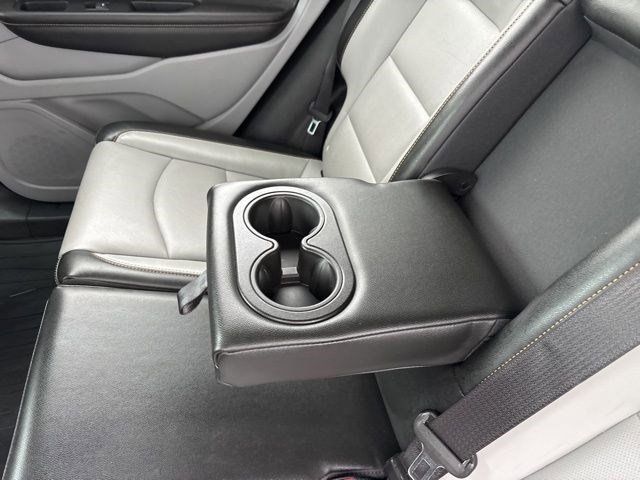 2020 GMC Terrain SLT photo