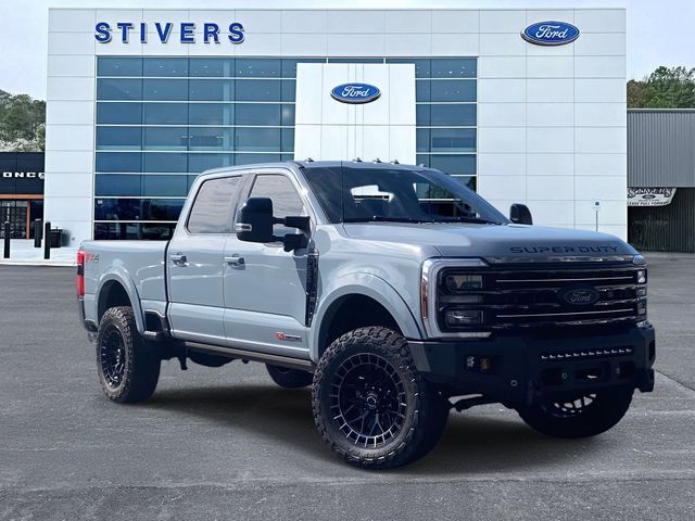 2025 Ford F-250 Super Duty Platinum Crew Cab 4WD