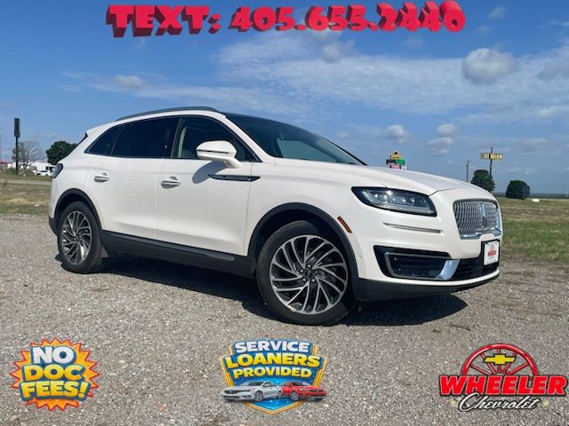 White Platinum Clearcoat Metallic 2019 Lincoln Nautilus Reserve FWD SUV / Crossover Front-Wheel Drive 8-Speed Automatic