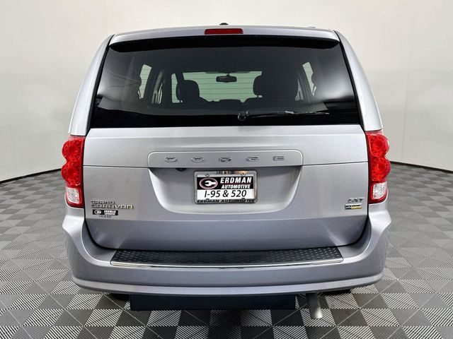 Used 2017 Dodge Grand Caravan Van