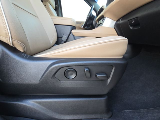 2023 Chevrolet Tahoe Premier:C02594