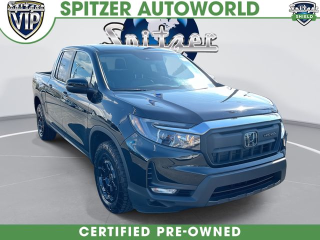Crystal Black Pearl 2025 Honda Ridgeline RTL+ AWD Pickup Truck All-Wheel Drive 9-Speed Automatic