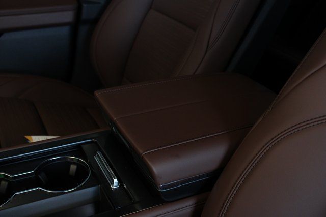 New 2026 White Lincoln Reserve image 20