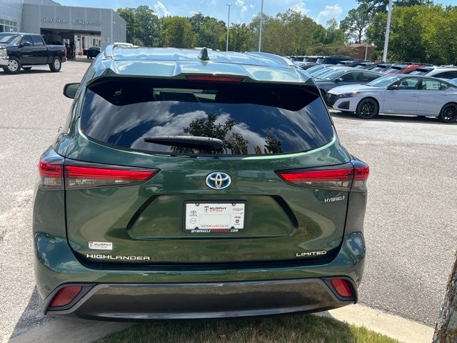 Used 2023 Toyota Highlander Hybrid SUV