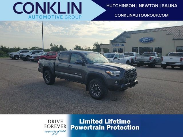 Magnetic Gray Metallic 2020 Toyota Tacoma Pickup Truck Four-Wheel Drive 6-Speed Automatic