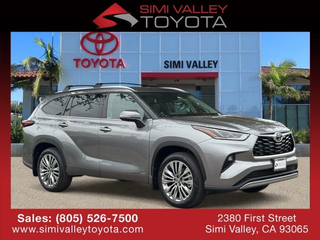 Heavy Metal 2026 Toyota Highlander Hybrid Platinum AWD SUV / Crossover All-Wheel Drive Continuously Variable Transmission