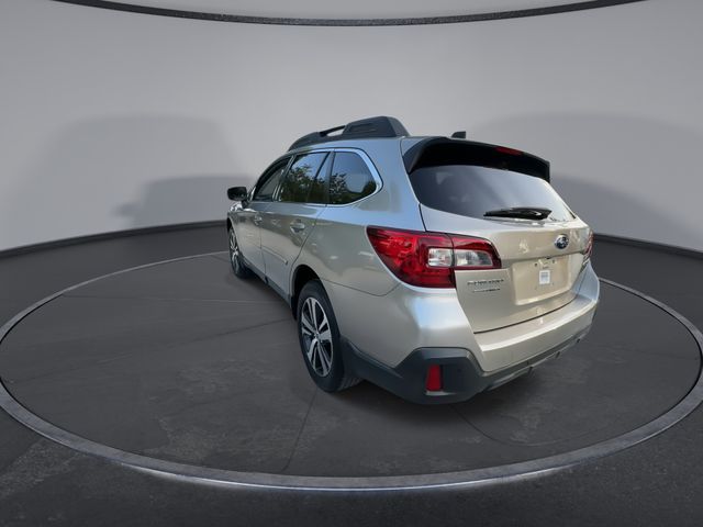 2019 Subaru Outback - $17,777