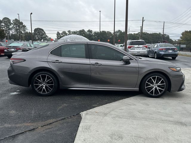 2021 Toyota Camry SE 27