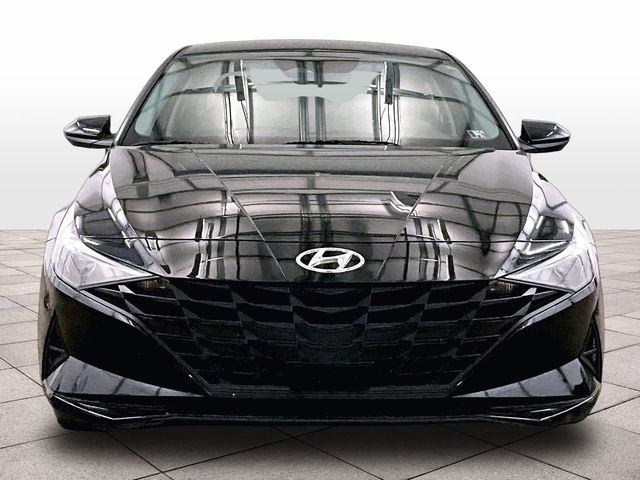 2023 Hyundai Elantra SEL Black at Klick Lewis Buick Chevrolet