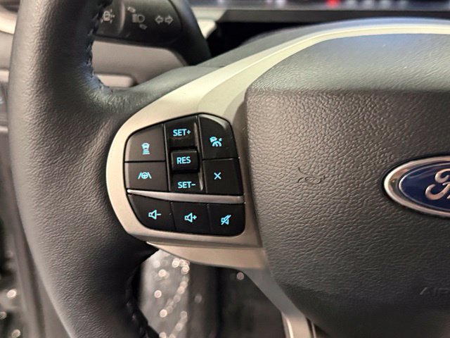 Used 2023 Green Ford XLT image 14