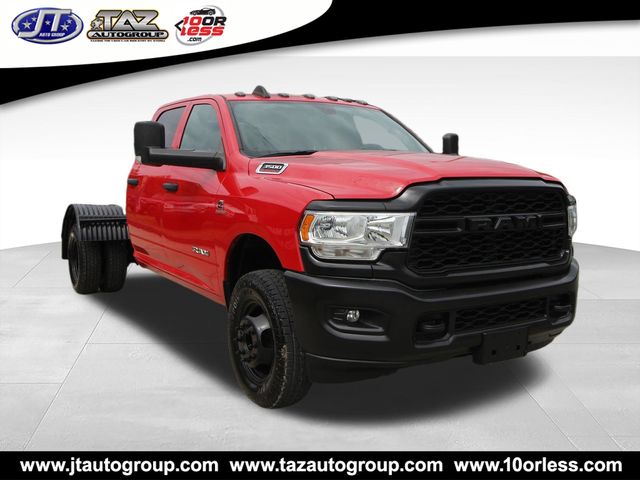 Flame Red Clearcoat 2022 RAM 3500 Chassis Pickup Truck 4X2 6-Speed Automatic