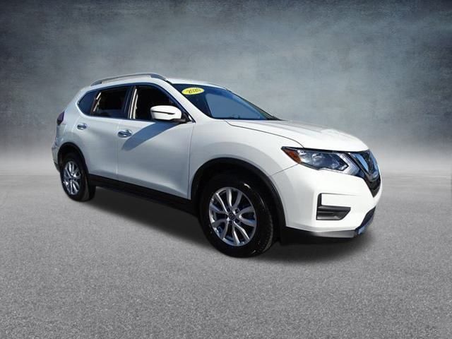 2020 Nissan Rogue SV 2