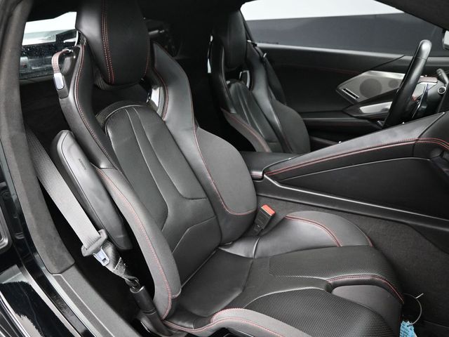 2020 Chevrolet Corvette 3LT - Photo 12