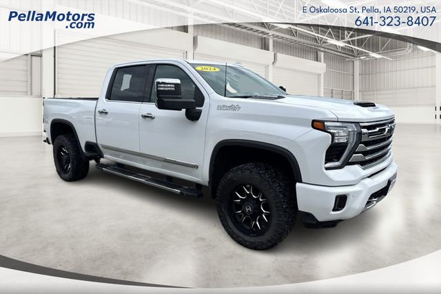  2024 Chevrolet Silverado 3500HD High Country Crew Cab 4WD   