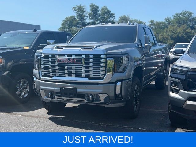 Sterling Metallic 2026 GMC Sierra 3500HD Pickup Truck Four-Wheel Drive Automatic
