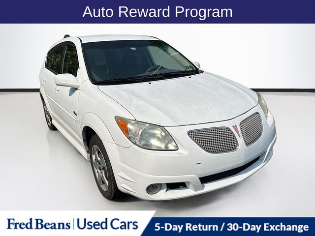 Frosty White 2008 Pontiac Vibe Hatchback Front-Wheel Drive 5-Speed Manual