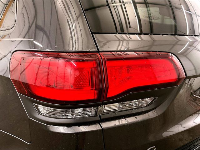 2020 Jeep Grand Cherokee Trailhawk Gray at South Hills CDJR
