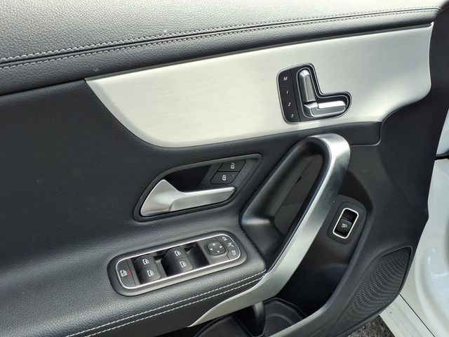 2025 Mercedes-Benz CLA - Image 10